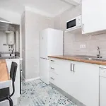 Ramirez De Madrid City Center Apartment.